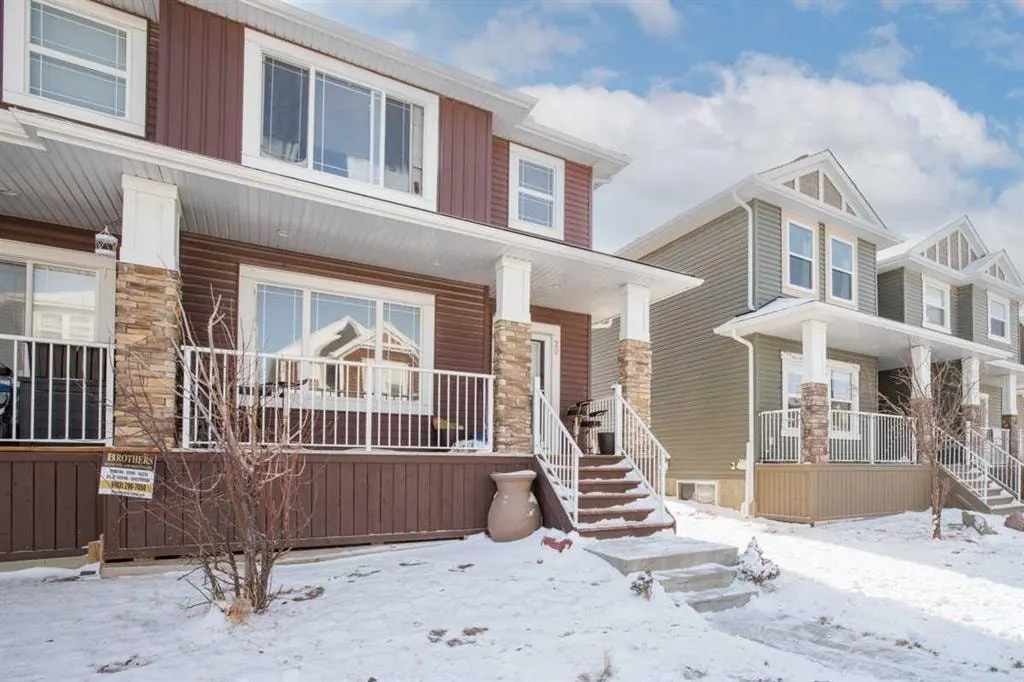29 Redstone Common NE