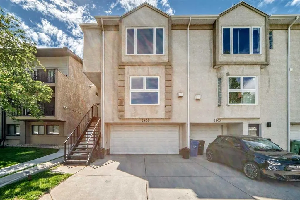 2405 17 Street SW