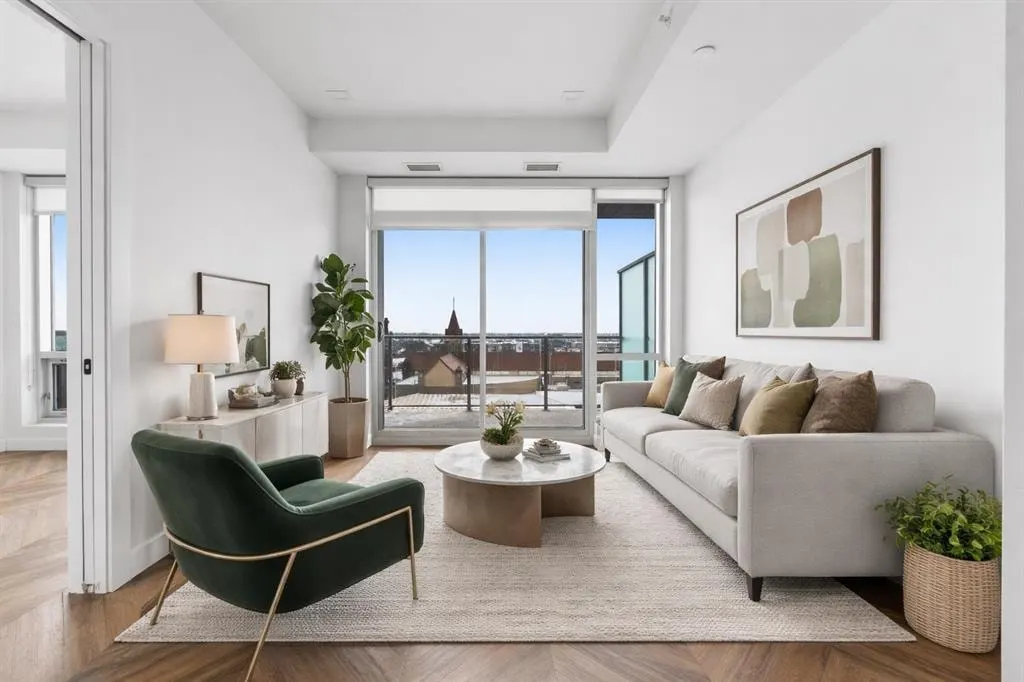 8445 Broadcast Avenue SW #606