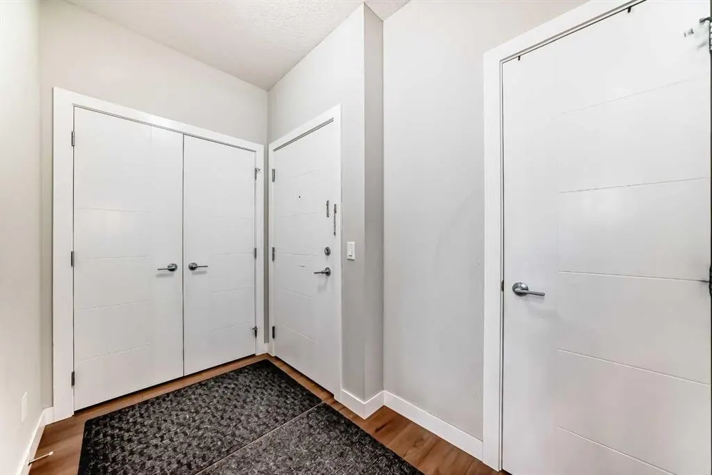 20 sage hill Terrace NW #313
