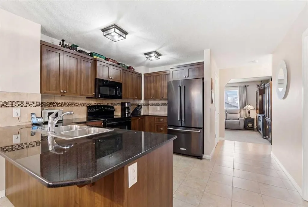 107 Skyview Springs Manor NE