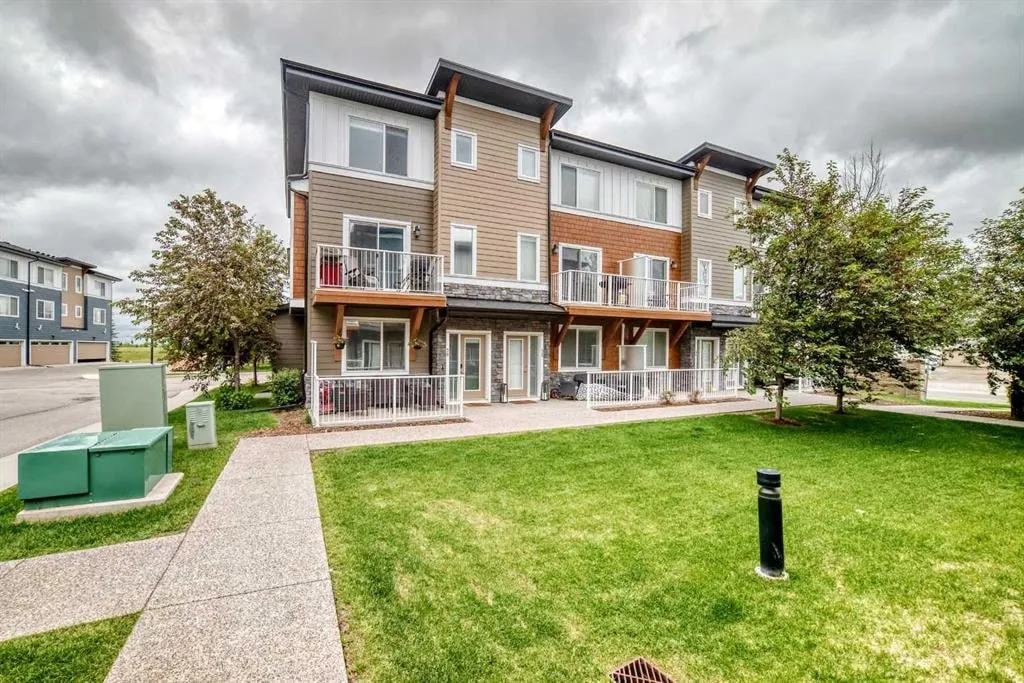 111 Rainbow Falls Gate #30