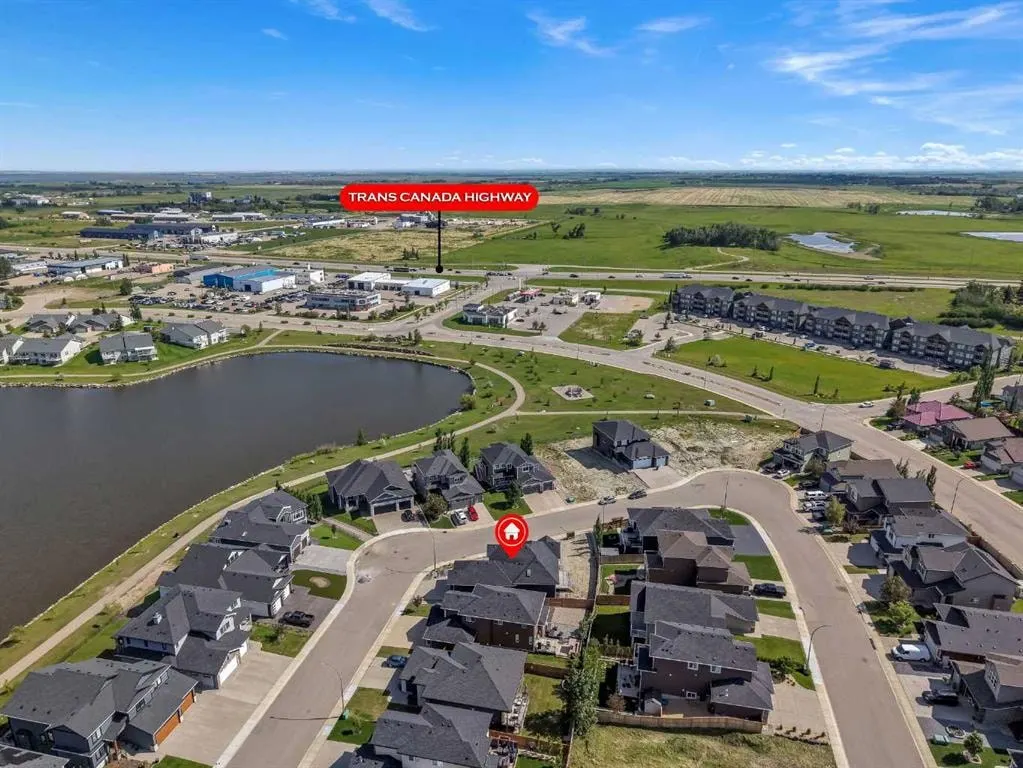 32 Lakes Estates Circle