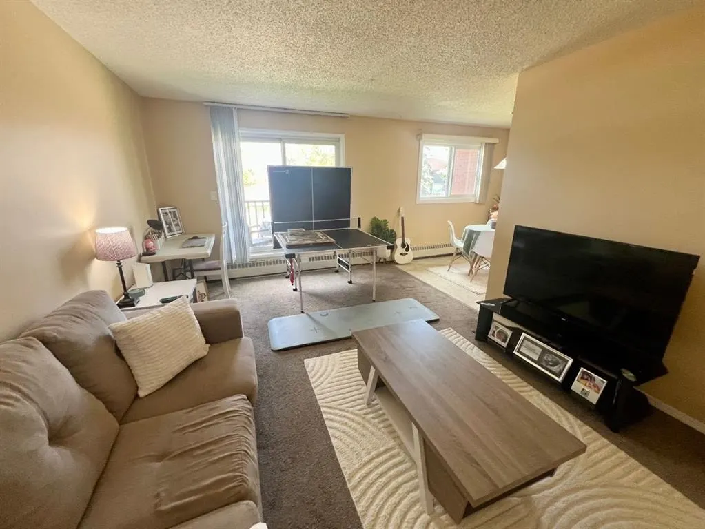 35 Bennett Street #207