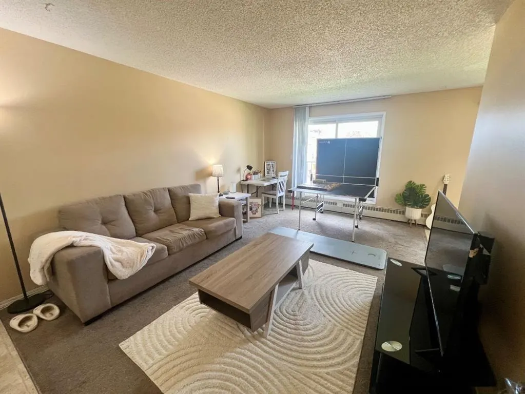 35 Bennett Street #207