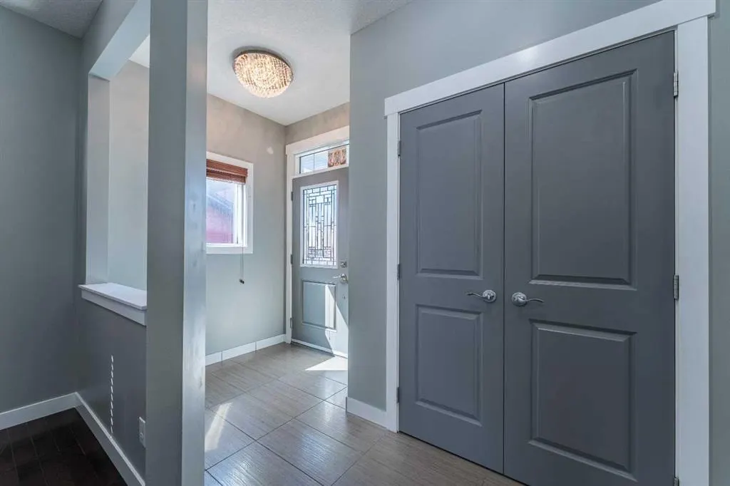 136 Legacy Circle SE