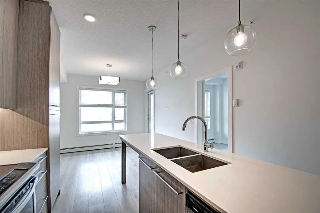 76 Cornerstone Passage NE #2320