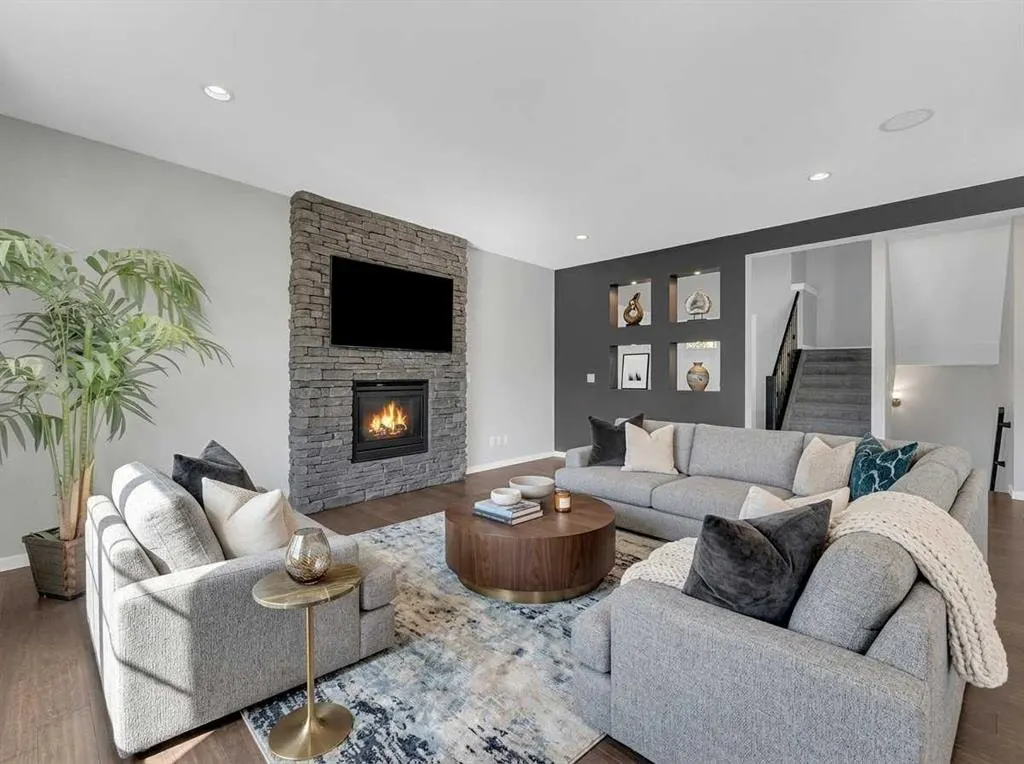 25 Lazaro Close