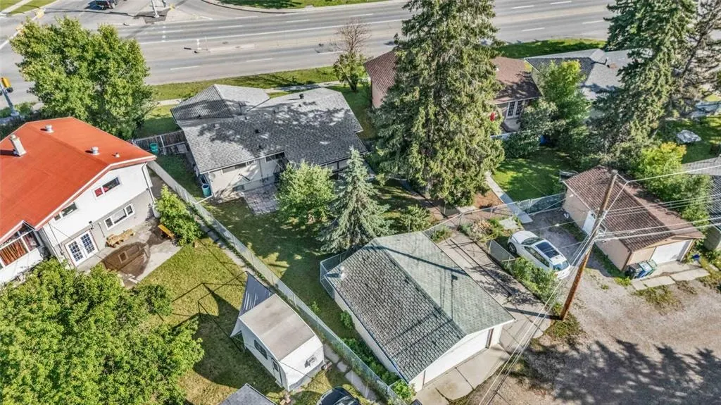 4511 Richmond Road SW