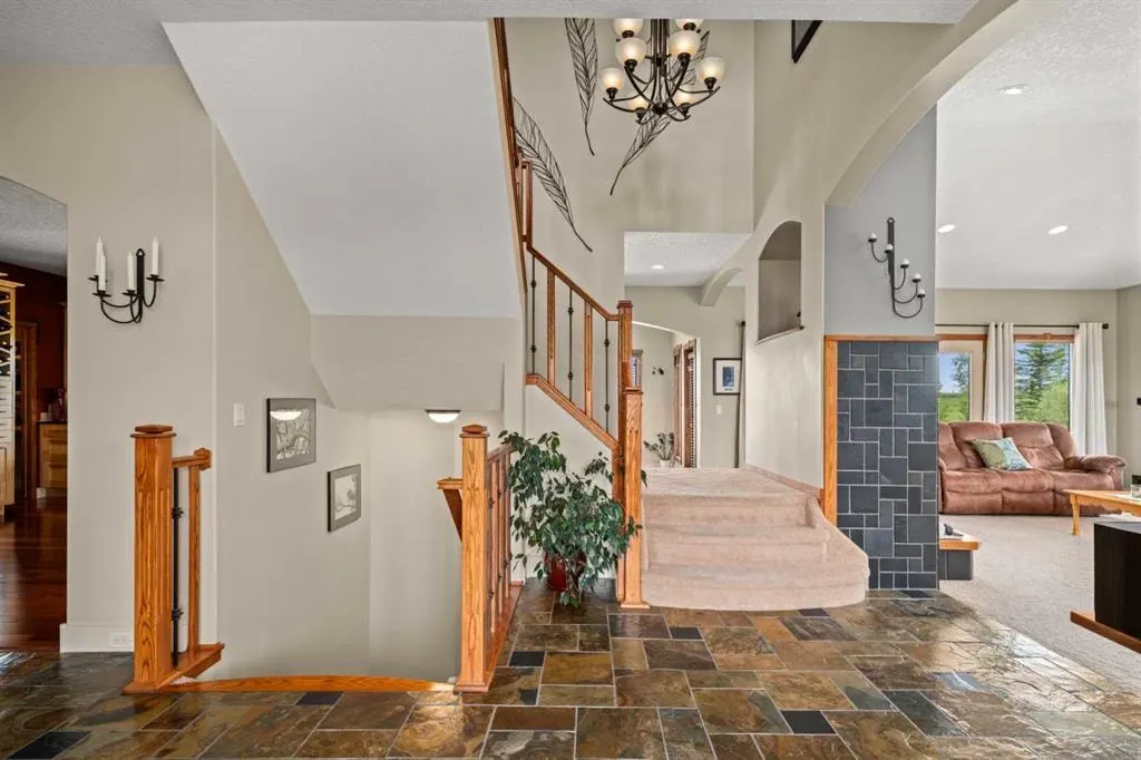 100 Ravencrest Drive