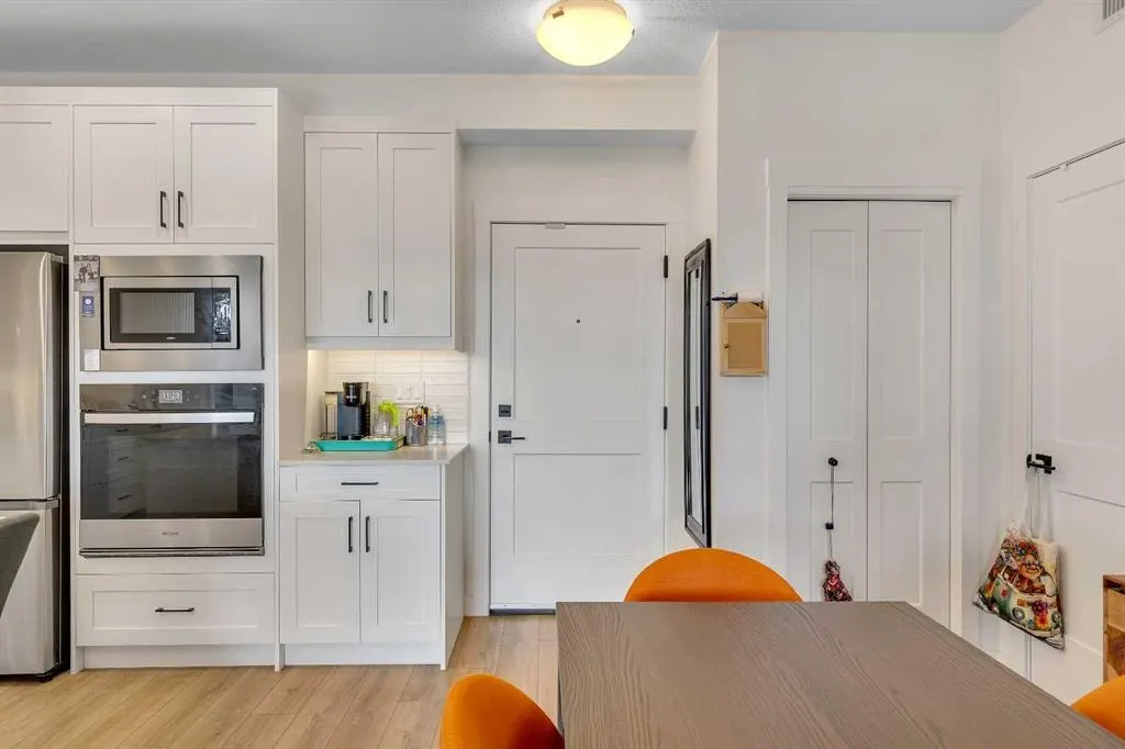40 Sage Hill Walk NW #112