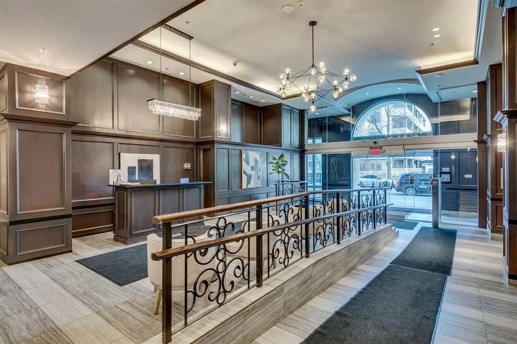 817 15 Avenue SW #2203