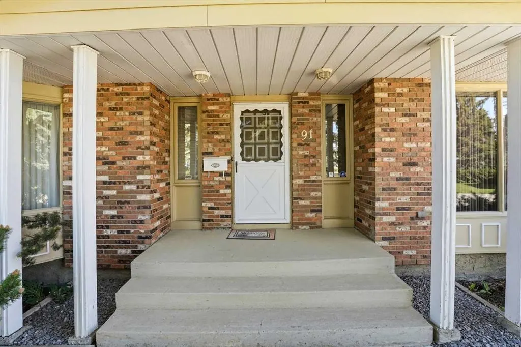 91 Hill Crescent