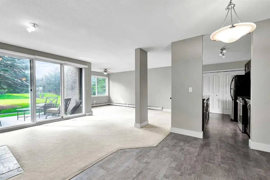 108 Village Heights SW #1