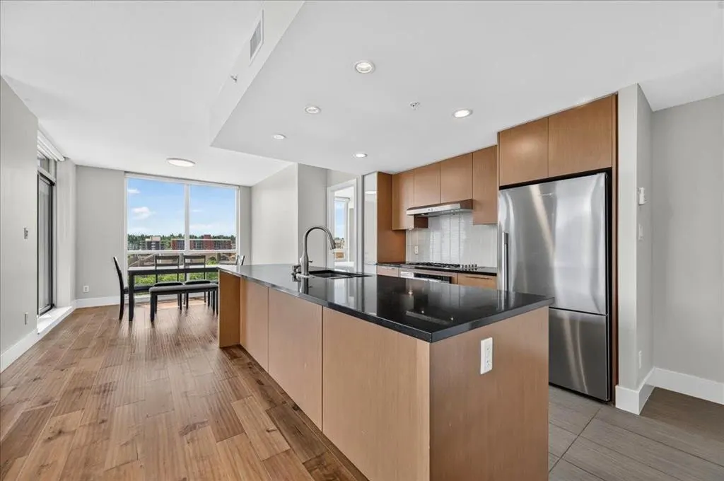 1111 10 Street SW #606